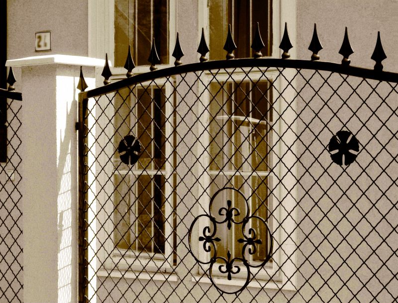 Decorative Fence Features