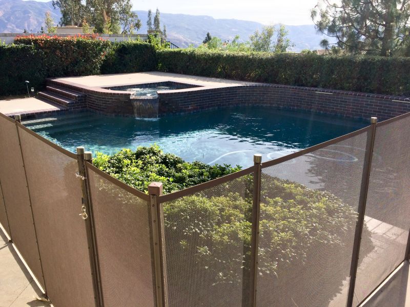 Wide Mesh Pool Fence Image 2